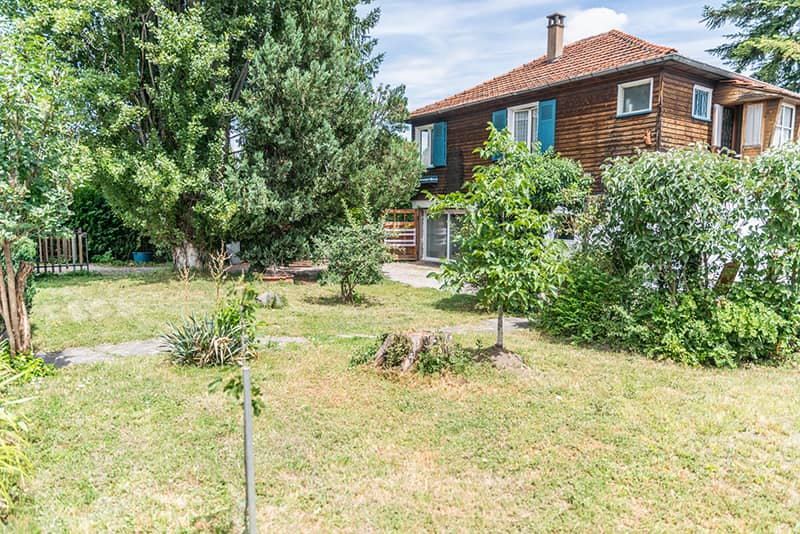Maison à Gerzat, en Auvergne, d'un logement avec jardin